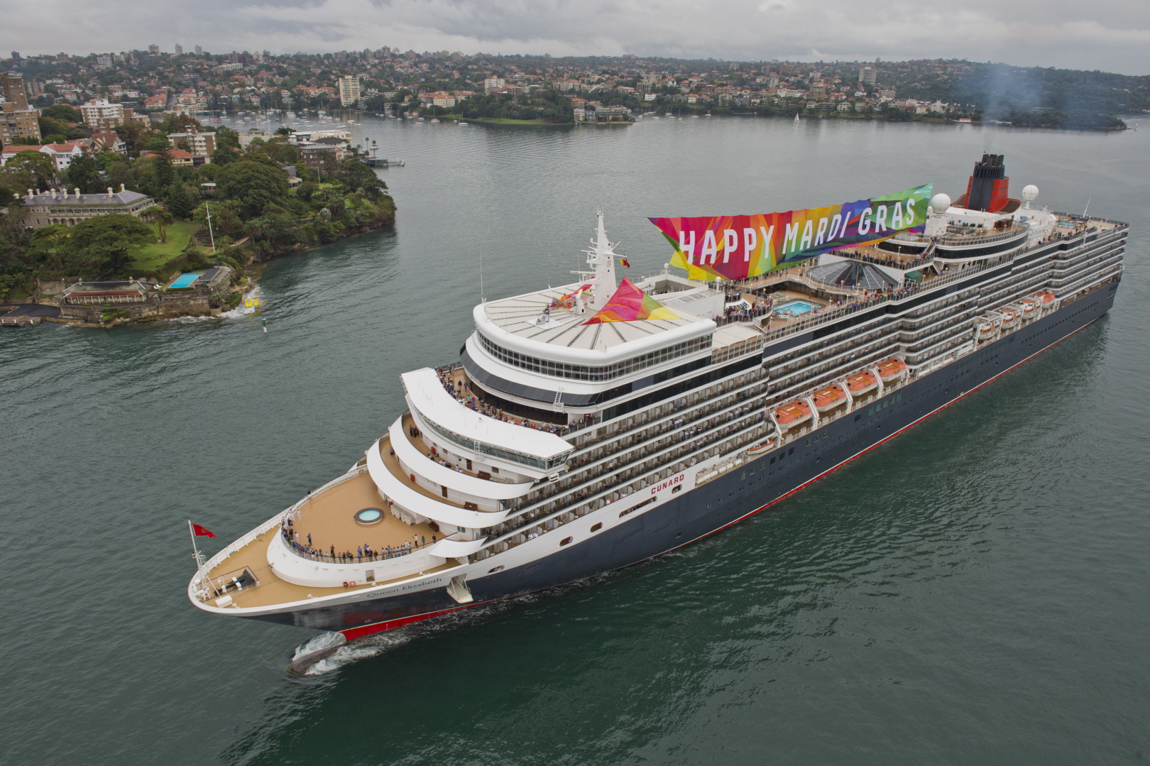 Cunards Queen Elizabeth Salutes Sydney Mardi Gras Mandatory Credit James Morgan 5