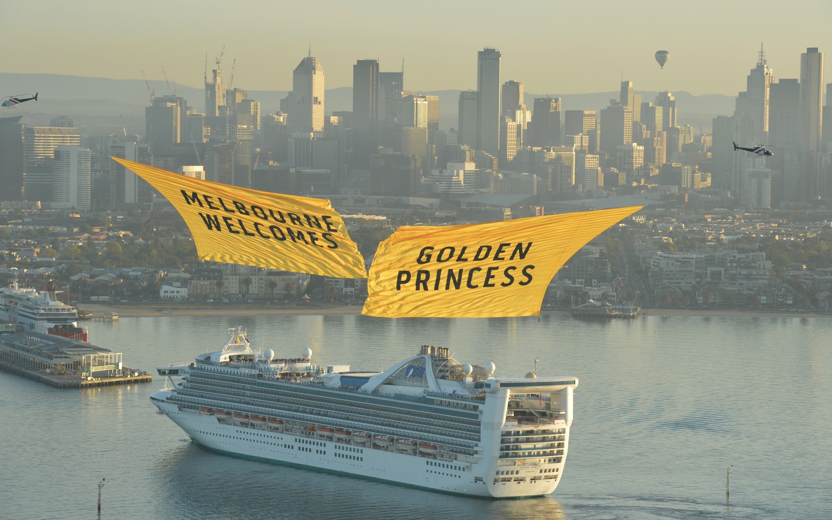 Golden Princess Arrives in Melbourne