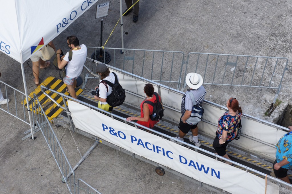 Pacific Dawn passengers visit Vila after Cyclone Pam 1024x682